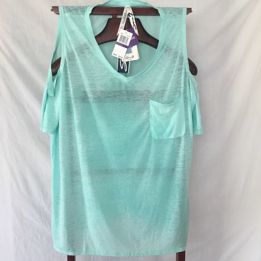 Spring/Summer off the shoulder xxl tee SEVEN7